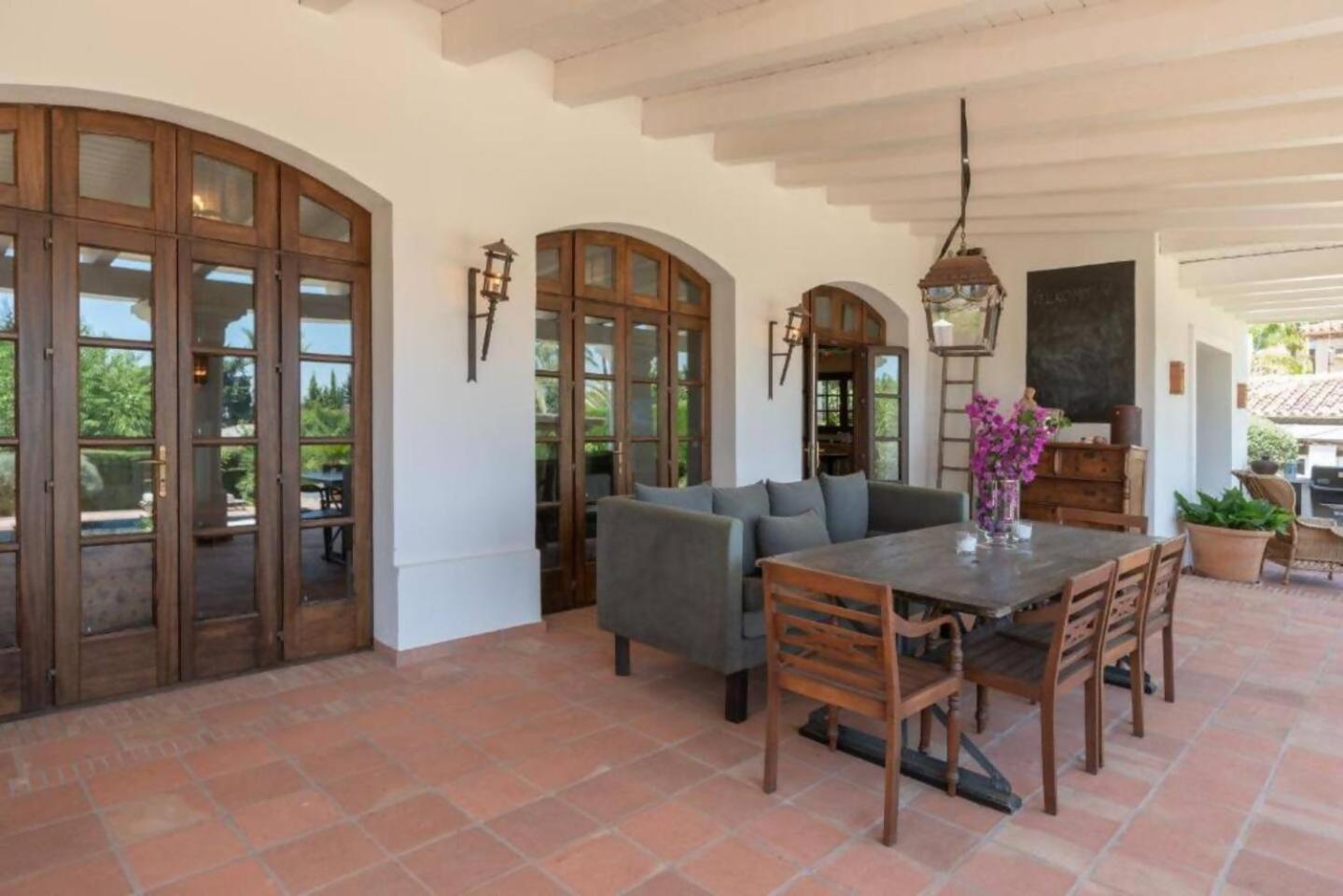 Villa Casa Sol Encantadora Villa Con Piscina Marbella Bagian luar foto