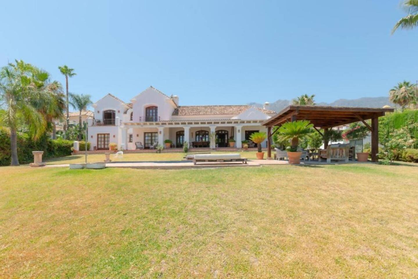 Villa Casa Sol Encantadora Villa Con Piscina Marbella Bagian luar foto