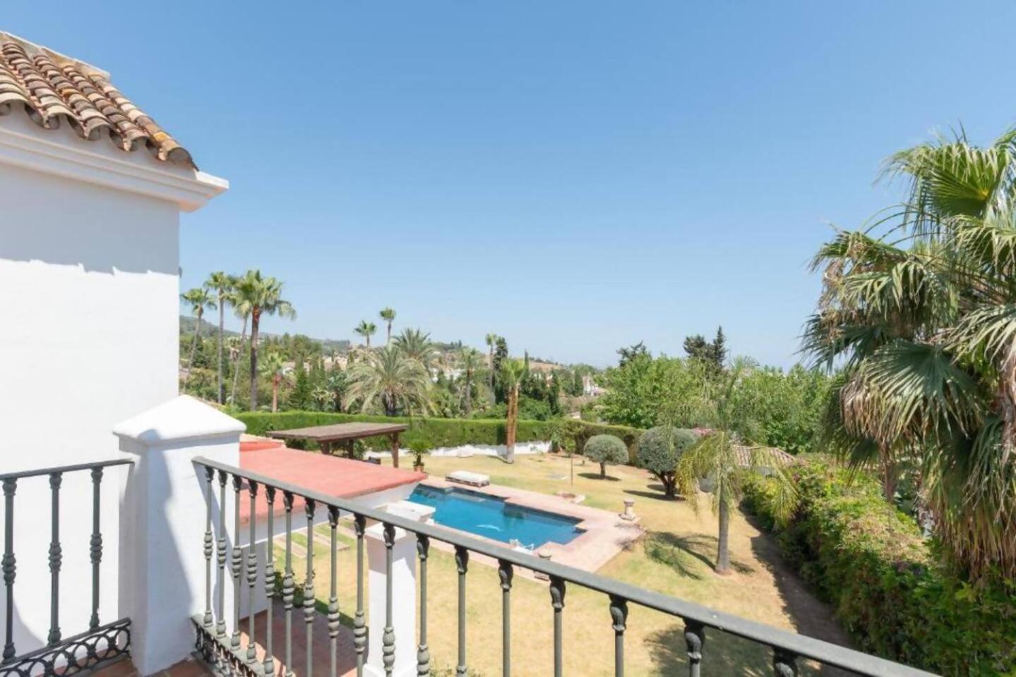 Villa Casa Sol Encantadora Villa Con Piscina Marbella Bagian luar foto